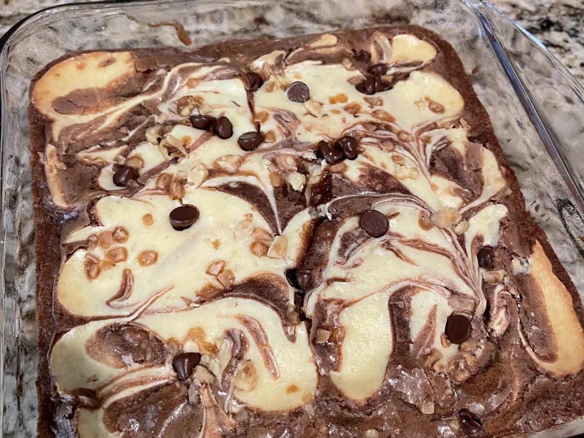 Turtle Cheesecake Brownies